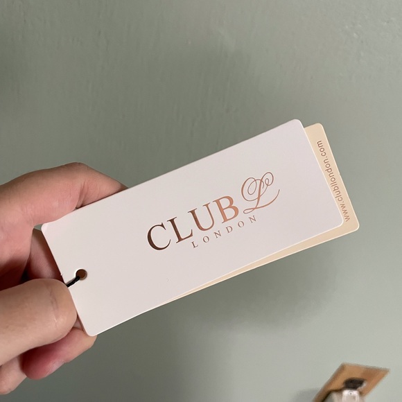 Never worn going out dress. - Picture 4 of 4